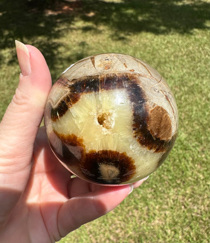 Septarian Sphere UV Reactive #3