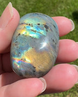 Flashy Labradorite Palmstone #2