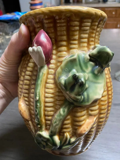 Frog Vase Basket Weave Ceramic Vase