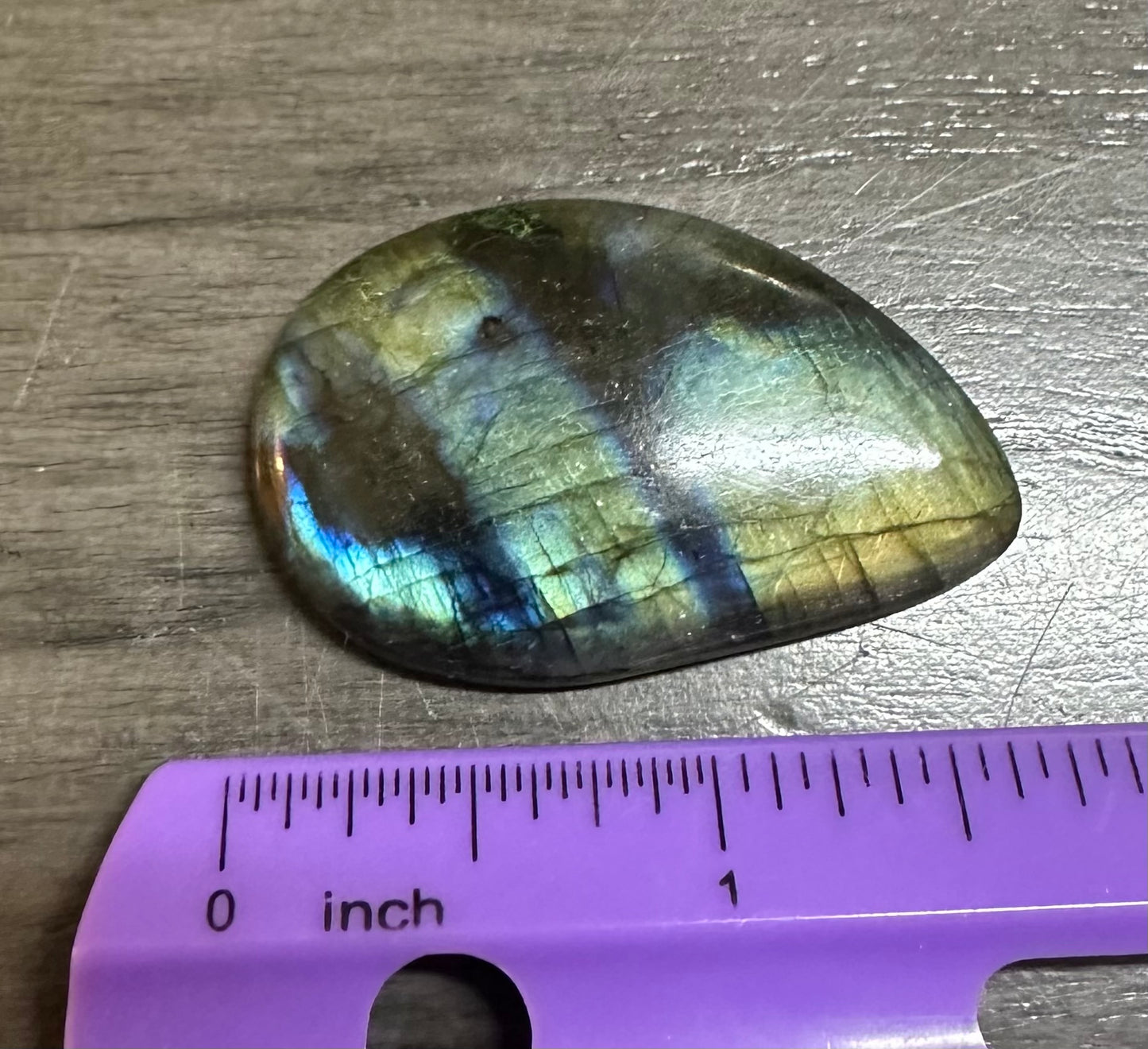 Pearshape Labradorite Cabochon 10a