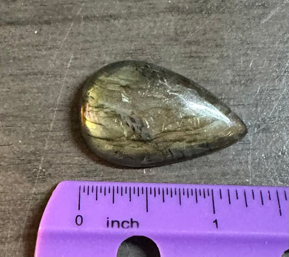 Pearshape Labradorite Cabochon 48a