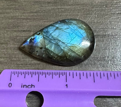 Pearshape Labradorite Cabochon 18a