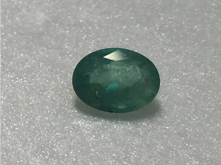 Columbian Emerald 8x6mm Oval 1.05ct