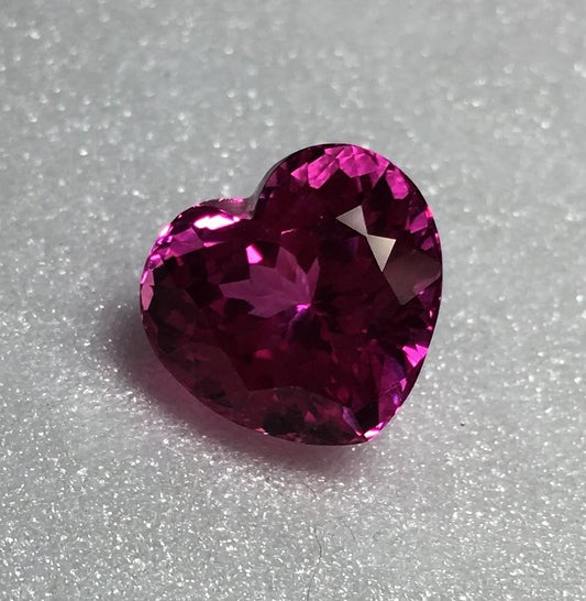 Pink Topaz Heart 11.56×12.35×8.80mm 10.15ct