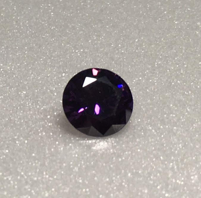 Purple Cubic Zirconia 10mm Round 5.5ct