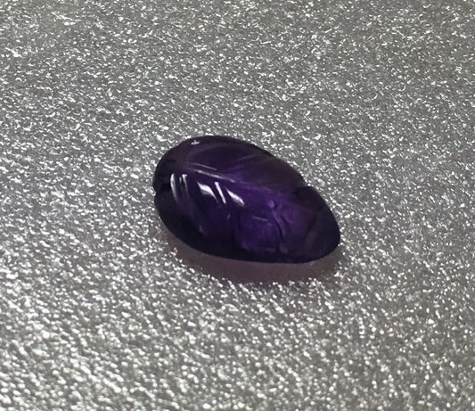 Amethyst Carving 11x8mm 2.5ct (#7)