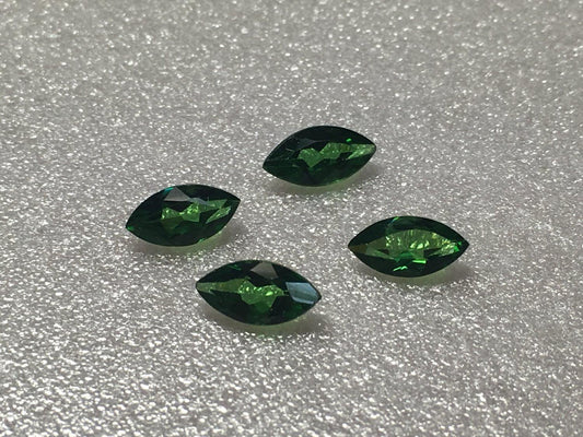 Manmade Emerald 8x5mm Marquise