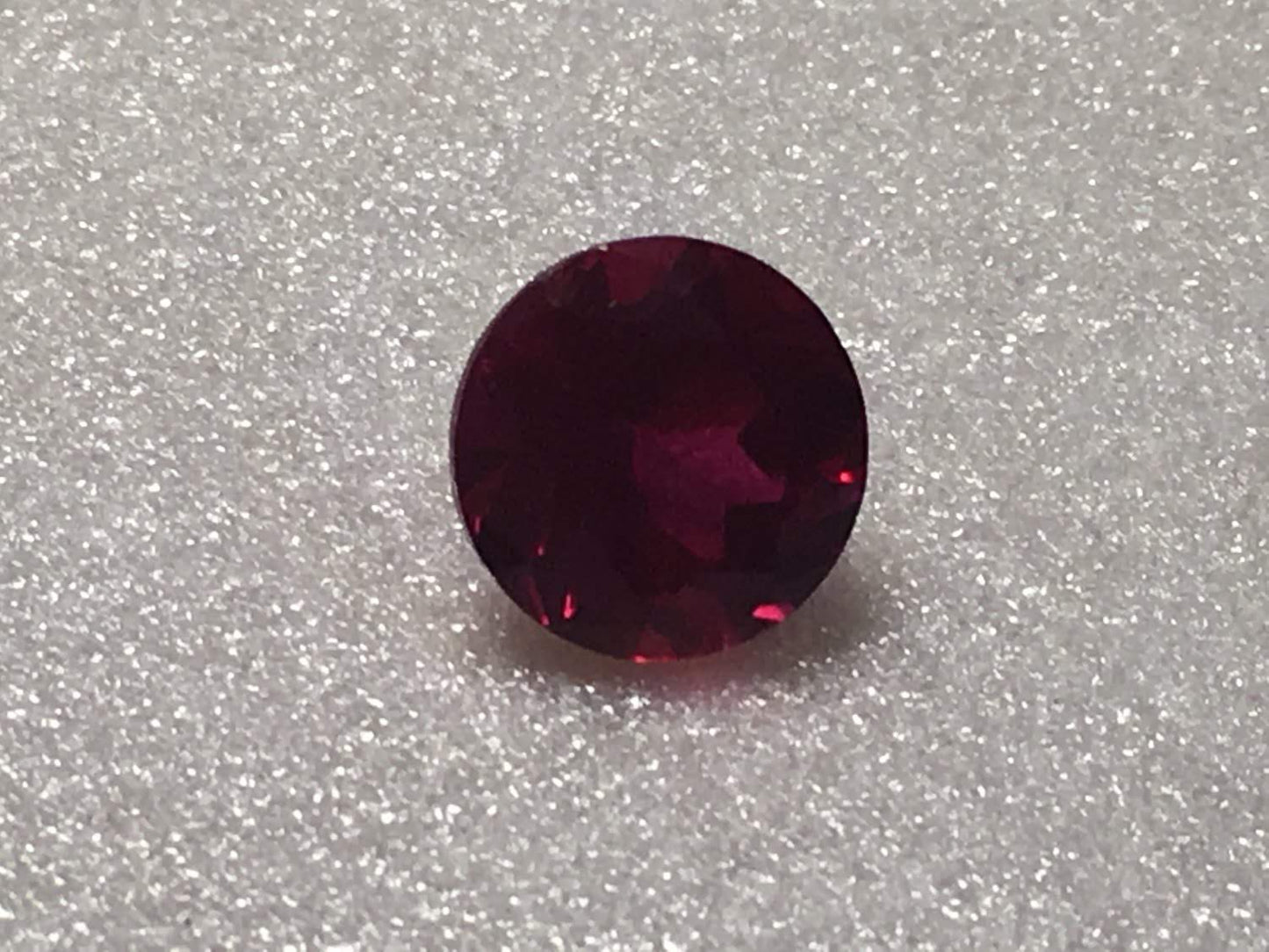 Lab Created Ruby 10mm Round 5.05ct