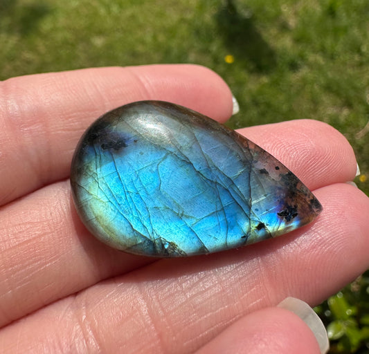 Pearshape Labradorite Cabochon 18a