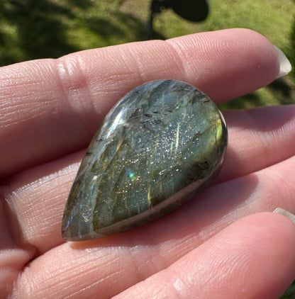 Pearshape Labradorite Cabochon 48a