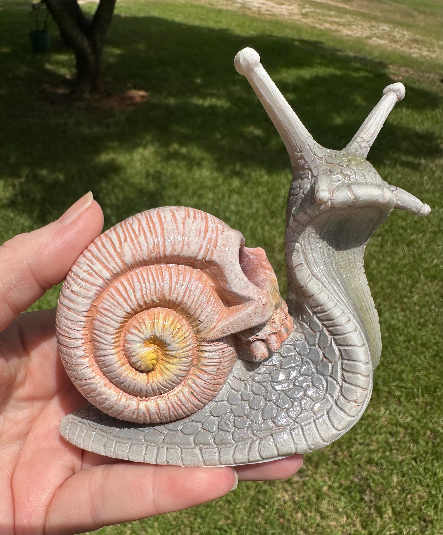 Grey & Pink Snail with Skull