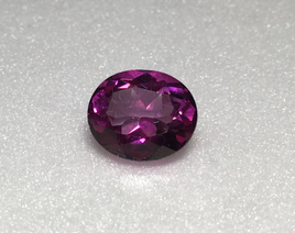 Raspberry Topaz 12x10mm Oval 6.5ct