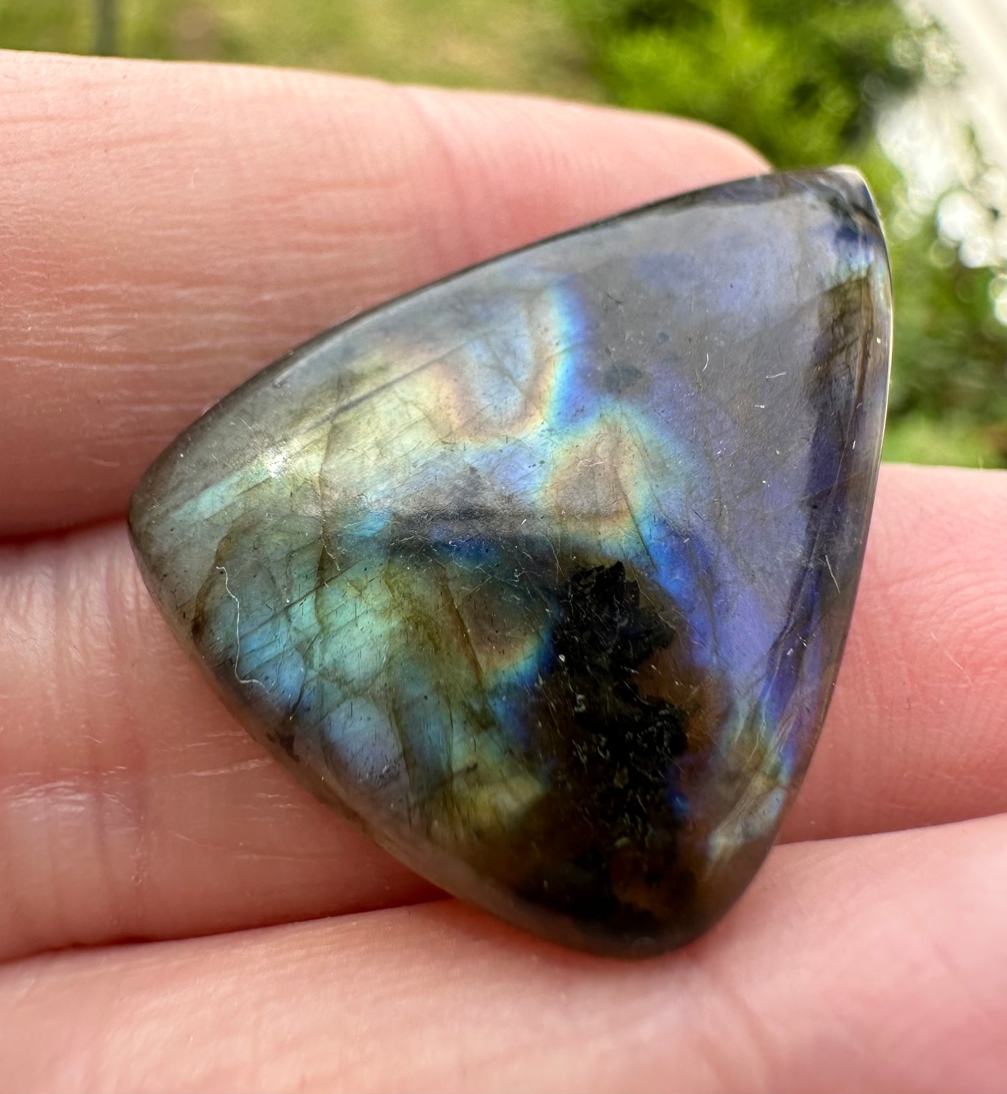 Pearshape Labradorite Cabochon 44a