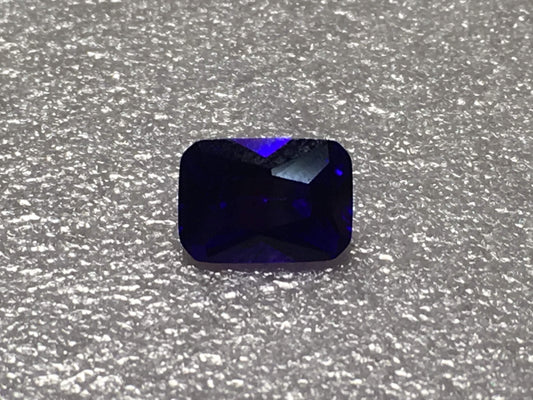 Emerald Cut Purple 7x5mm Cz