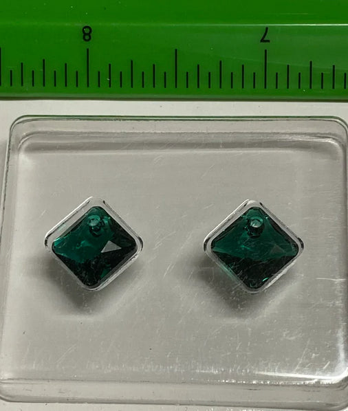 Swarovski 2pc Square Shape Beads