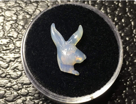 Carved Opal Rabbit 15x8mm 1.6ct