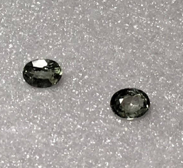 Green Sapphire 4x3mm Oval