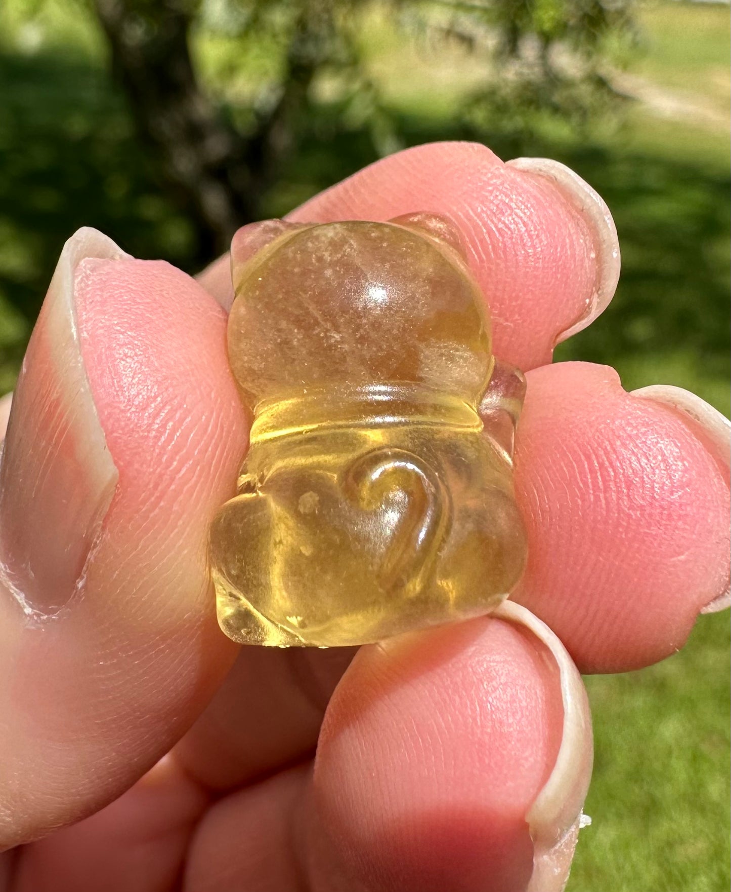 Mini Candy Fluorite Cat Carving