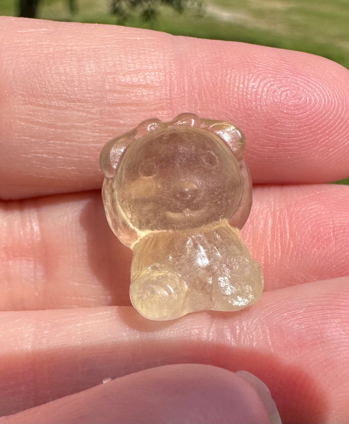 Mini Candy Fluorite Bear with Arms Up Carving