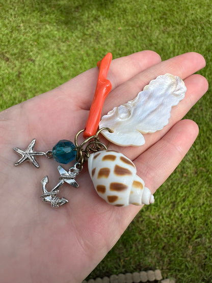 Shells and More Pendant Set