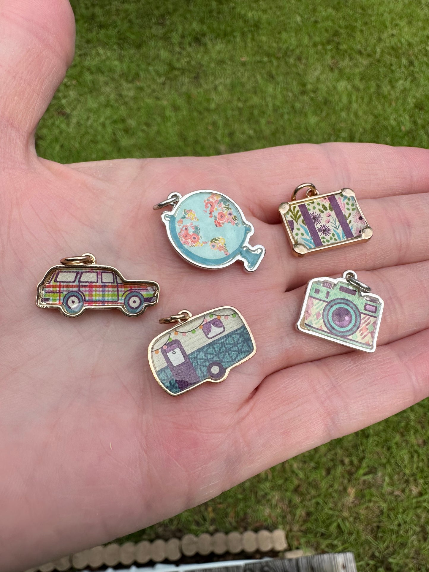 Camper, Car & More Pendant/Charms (5)