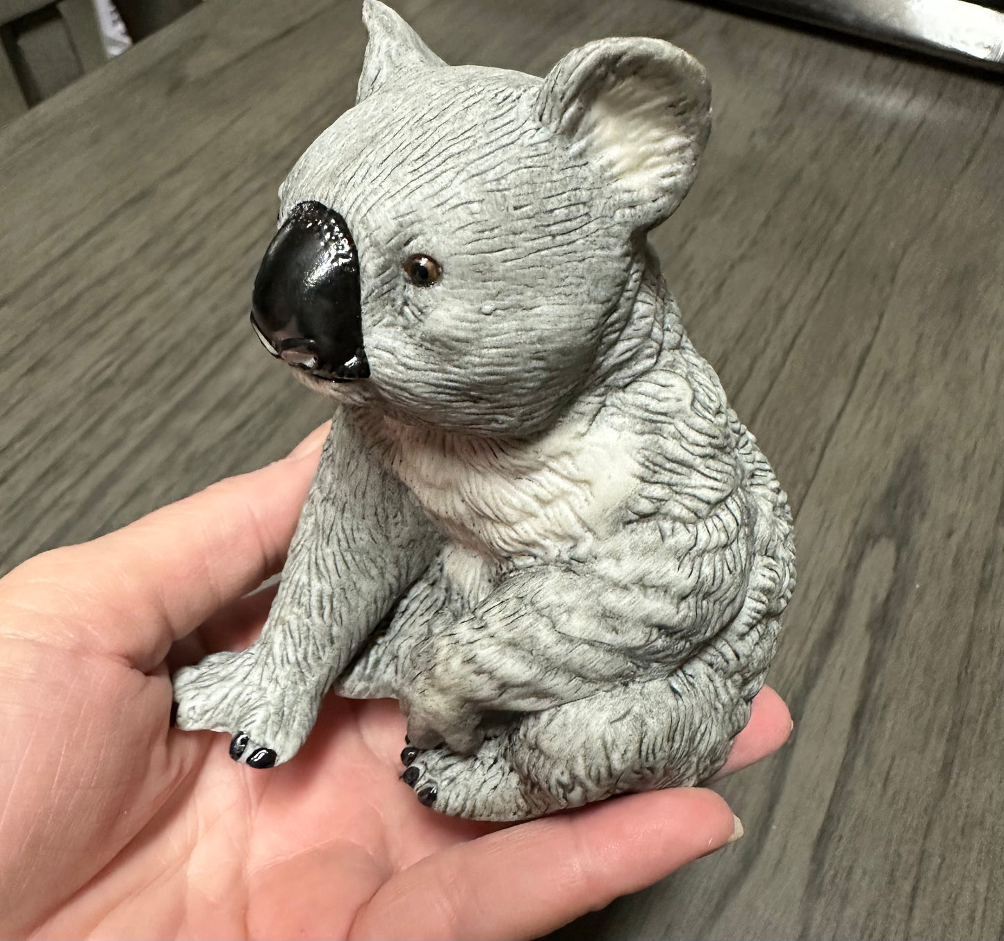 Royal Heritage Porcelain Koala Bear Figurine Hand Painted 4 1/4″ Tall Australian