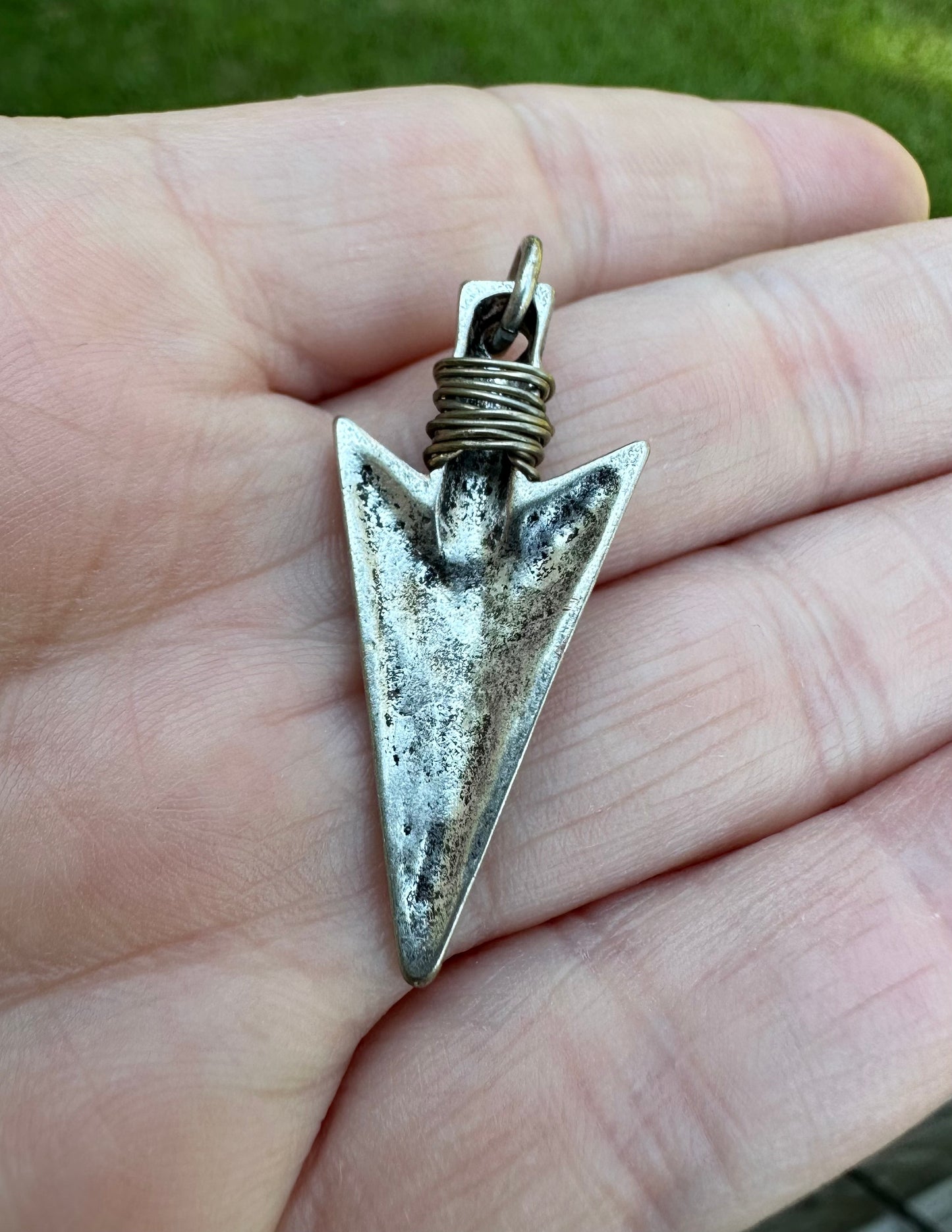 Silvertone Arrowhead Pendant