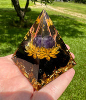 Amethyst Lotus Flower Orgonite Pyramid #18