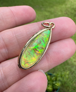 Multi-Color Long Oval Pendant/Charm