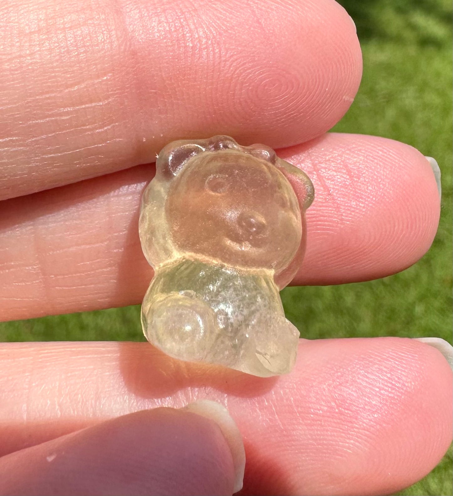 Mini Candy Fluorite Bear with Arms Up Carving